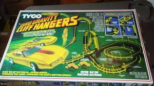 lot 601 image: Tyco Auto Racetrack Set.
