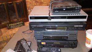 lot 918 image: Vhs (2) And DVD (2) Players.