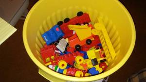 lot 642 image: Legos In Basket. Variety 14h X 13d