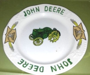 lot 54 image: John Deere Collector Plate.