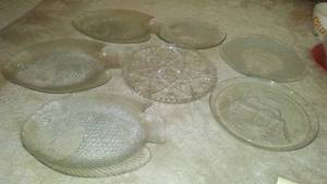 lot 60 image: Glass Platters (7)  Sunfish And More.