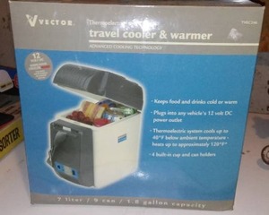 lot 22 image: 12V Travel Cooler And Warmer In box