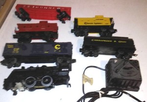 lot 40 image: Lionel Coastal Railroading Set.