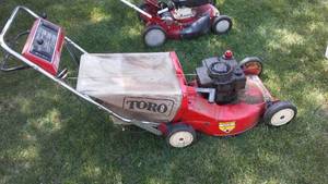 lot 131 image: Toro 21 In. Lawnmower. Rear Bagger, Self-Propelled.