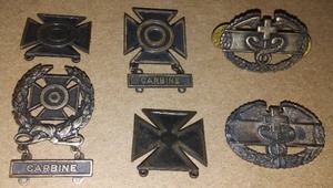 lot 144 image: Military Pins