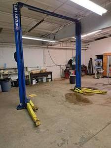 lot 405 image: Rotary Lift 12,000-lbs 2-Post Lift