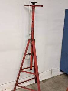 lot 431 image: 1 12-Ton Under Hoist Stand