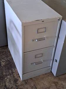lot 566 image: Hon Metal File Cabinet 2-drawer
