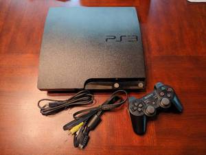 lot 83 image: PS3 Console