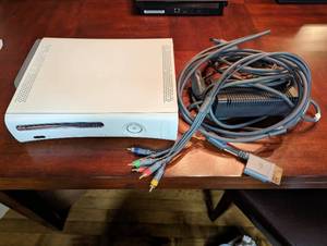 lot 84 image: Xbox 360 Console