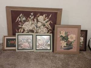 lot 128 image: Seven Framed Floral Prints