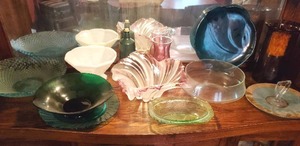 lot 35 image: Collection Of Glassware