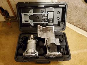 lot 144 image: Craftsman Combo Router In Carrying Case