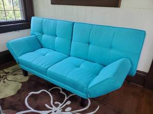 lot 88 image: Clic Clac Futon