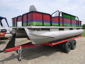 1993 Northwood Pontoon with 1988 Escort Pontoon Boat Trailer