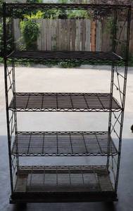lot 5 image: Adjustable Metal Shelving on wheels