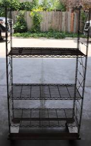 lot 37 image: Rolling Metal Rack