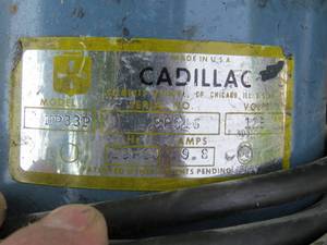 lot 7 image: Cadillac Blower -  Model HP33P