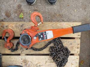 lot 9 image: Jet 1 12 Ton Lever Hoist - Model JLP-150