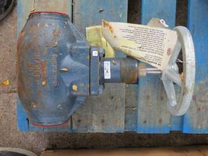 lot 18 image: Hansen 3 Control Valve