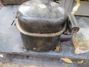 lot 26 image: Refrigeration Pump