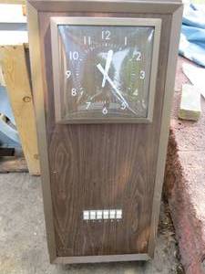 lot 37 image: Standard Electric Time Corp Control Clock