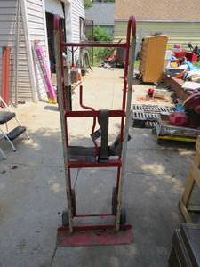 lot 42 image: Appliance Moving Dolly