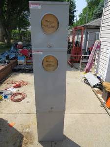 lot 53 image: Meter Socket Panel