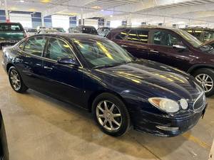 lot 12 image: 2007 Buick Lacrosse CXL