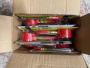 lot 62 image: 6 New Genuine Victor SUV & RV Tire Gauges