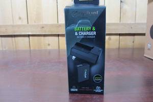 lot 22 image: Digipower - BP-LPE17 digital camera battery & charger kit, Replacement for Canon LP-E17 battery pack - Black
