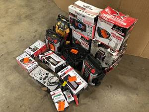 lot 16 image: Lot of Assorted Portable Power Stations Various Models and Conditions Customer Returns See Pictures