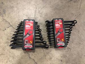 lot 23 image: 2 Lots of Husky Universal SAE Combination Wrench (10-Piece)  Customer Returns See Pictures