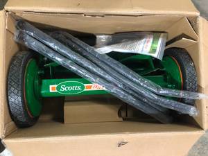 lot 35 image: Scotts Scotts 16 in. Manual Walk Behind Push Reel Lawn Mower  Customer Returns See Pictures