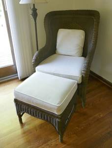 Very Nice Vintage Rattan Wicker chair and foot stool