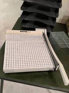 lot 6 image: Office Supplies
