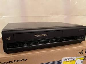 lot 12 image: Panosonic VHS Player