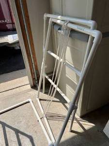 lot 33 image: Golf Ladder Yard Game