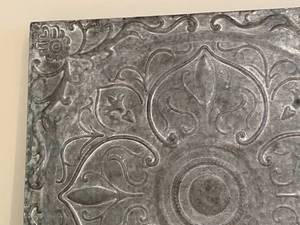 lot 21 image: Metal Art