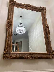 lot 1 image: Large Ornate Mirror - Statement Piece