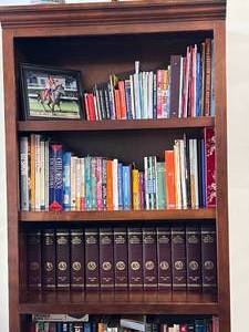 lot 75 image: Wood Bookcase - Matches lot 73