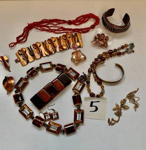 Copper Mix Jewelry Glass Necklace