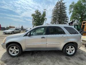 2005 Chevrolet Equinox LT - AWD
