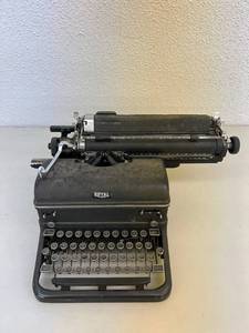 Royal Typewriter