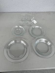Set of Clear Arcoroc France Dishes