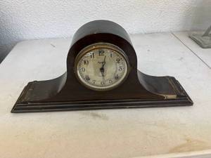 Ingraham Mantle Clock