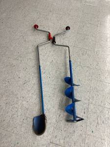 lot 205 image: Ice Auger & Scoop