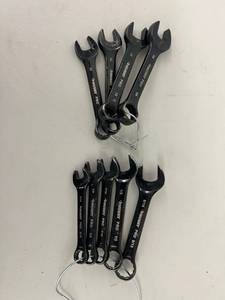 lot 235 image: Husky Pro Wrenches