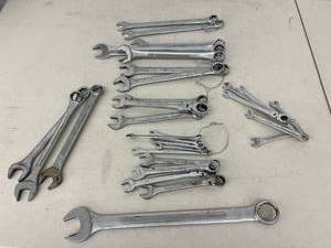 lot 245 image: Wrenches