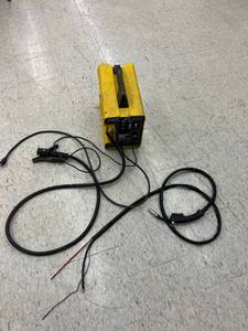 lot 247 image: Multi-Mig Welder 90070 with New Gun